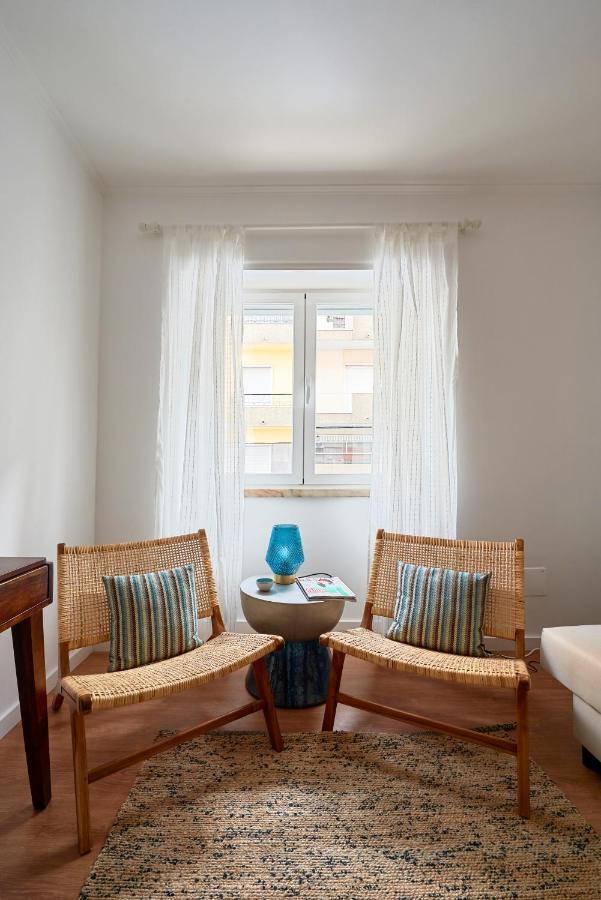 Belém Light Filled Apt With Patio, By TimeCooler Lisboa Exterior foto